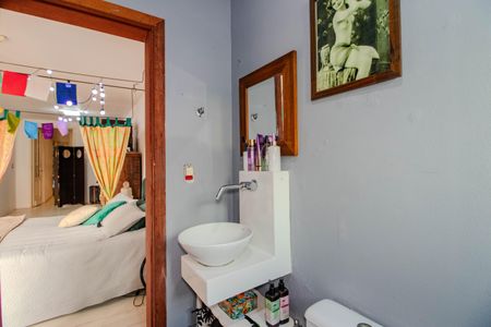 Casa à venda com 199m², 3 quartos e sem vaga Casa à venda com 199m², 3 quartos e sem vagaBanheiro da Suíte