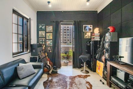 Casa à venda com 199m², 3 quartos e sem vaga Casa à venda com 199m², 3 quartos e sem vagaQuarto 2