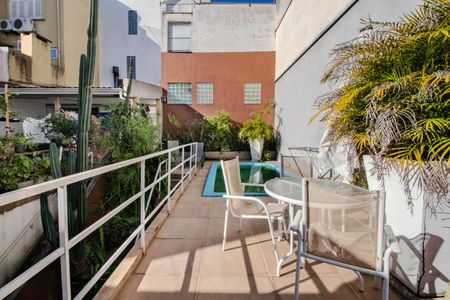 Casa à venda com 199m², 3 quartos e sem vaga Casa à venda com 199m², 3 quartos e sem vagaPátio