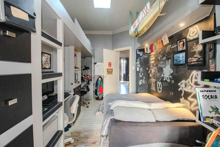 Casa à venda com 199m², 3 quartos e sem vaga Casa à venda com 199m², 3 quartos e sem vagaQuarto 1