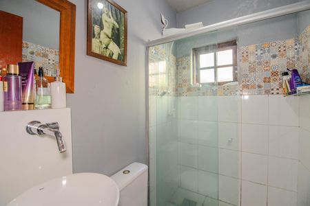 Casa à venda com 199m², 3 quartos e sem vaga Casa à venda com 199m², 3 quartos e sem vagaBanheiro da Suíte
