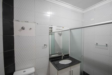 Casa para alugar com 240m², 3 quartos e 3 vagasBanheiro