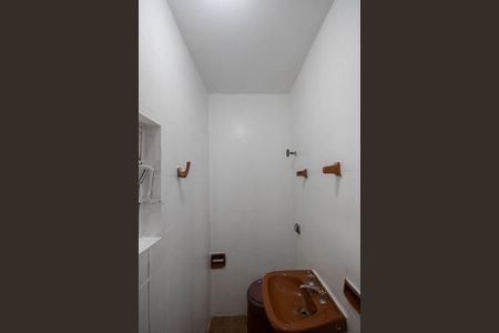 Casa para alugar com 240m², 3 quartos e 3 vagasBanheiro de serviço