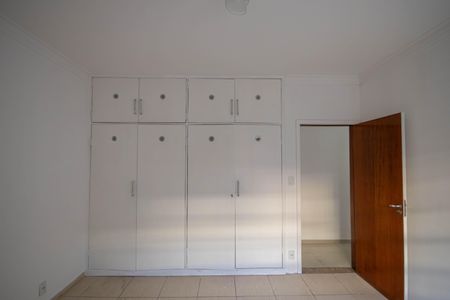 Casa para alugar com 240m², 3 quartos e 3 vagasQuarto 2