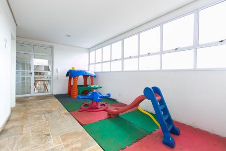 Apartamento à venda com 24m², 1 quarto e sem vagaÁrea comum - Playground