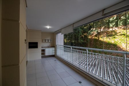 Apartamento para alugar com 120m², 3 quartos e 2 vagasVaranda