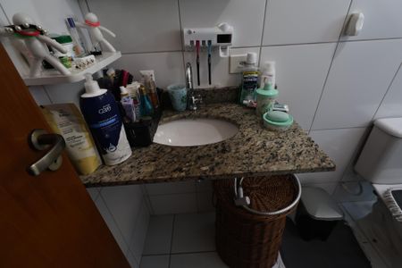 Apartamento à venda com 70m², 3 quartos e 1 vagaBanheiro da Suíte
