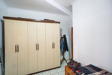 Casa à venda com 100m², 2 quartos e 2 vagas Casa à venda com 100m², 2 quartos e 2 vagasSuíte 01