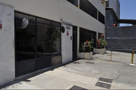 Apartamento à venda com 61m², 2 quartos e 1 vagaFachada