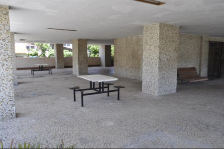 Apartamento à venda com 61m², 2 quartos e 1 vagaArea comum