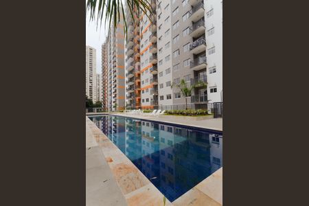 Apartamento à venda com 75m², 3 quartos e 2 vagasÁrea comum - Piscina