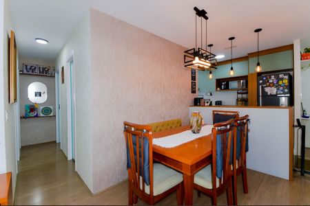 Apartamento à venda com 75m², 3 quartos e 2 vagasSala