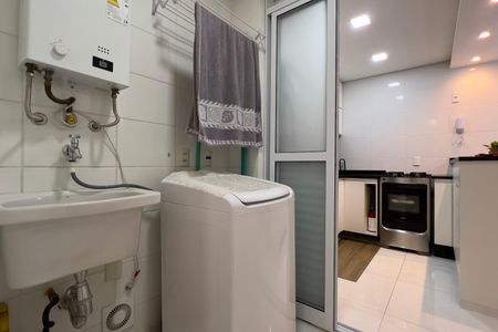 Apartamento à venda com 69m², 2 quartos e 1 vagaÁrea de Serviço