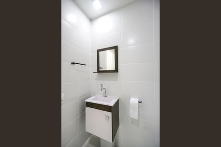 Studio para alugar com 24m², 1 quarto e sem vaga Studio para alugar com 24m², 1 quarto e sem vagaBanheiro