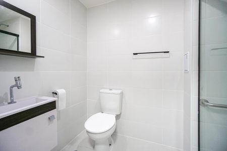 Studio para alugar com 24m², 1 quarto e sem vaga Studio para alugar com 24m², 1 quarto e sem vagaBanheiro