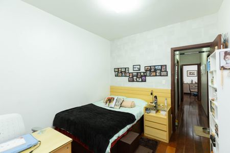 Apartamento à venda com 124m², 4 quartos e 2 vagas Apartamento à venda com 124m², 4 quartos e 2 vagasQuarto 4