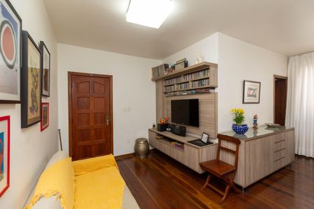 Apartamento à venda com 124m², 4 quartos e 2 vagas Apartamento à venda com 124m², 4 quartos e 2 vagasSala