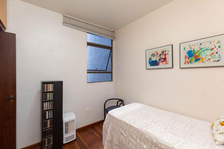 Apartamento à venda com 124m², 4 quartos e 2 vagas Apartamento à venda com 124m², 4 quartos e 2 vagasQuarto 2