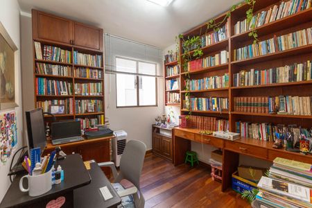 Apartamento à venda com 124m², 4 quartos e 2 vagas Apartamento à venda com 124m², 4 quartos e 2 vagasQuarto 1