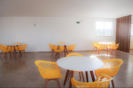 Apartamento para alugar com 44m², 2 quartos e 1 vagaÁrea comum - Salão de festas