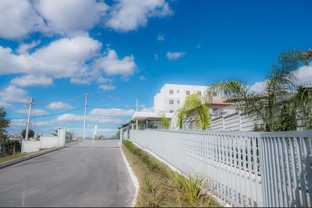 Apartamento para alugar com 44m², 2 quartos e 1 vagaFachada e portaria