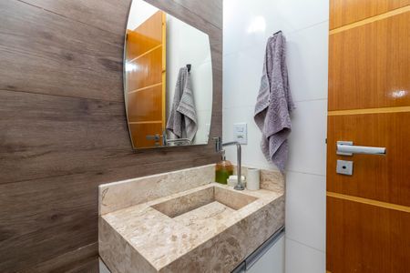 Casa de condomínio à venda com 65m², 2 quartos e 1 vagaLavabo