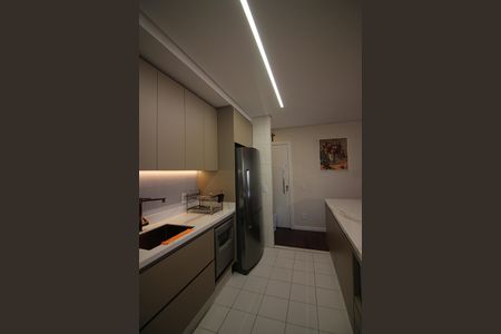 Apartamento à venda com 102m², 3 quartos e 2 vagasCozinha
