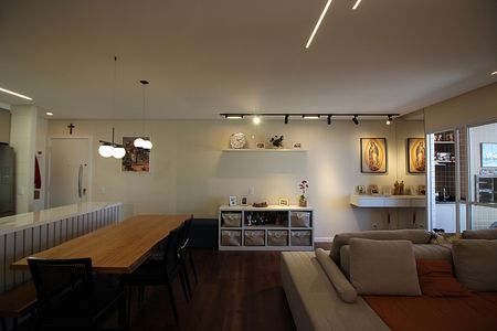 Apartamento à venda com 102m², 3 quartos e 2 vagasSala