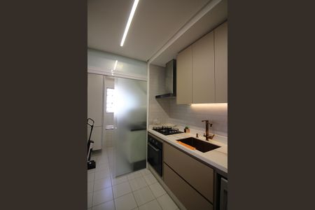 Apartamento à venda com 102m², 3 quartos e 2 vagasCozinha