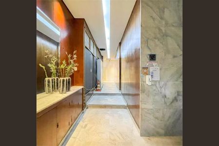 Apartamento à venda com 40m², 1 quarto e 1 vaga