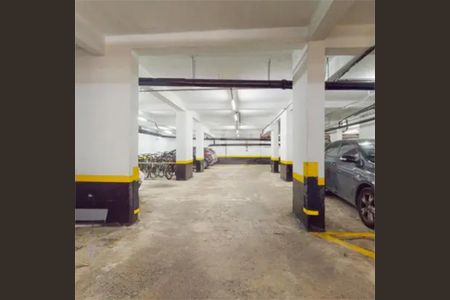 Apartamento à venda com 40m², 1 quarto e 1 vaga