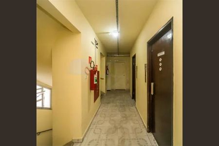 Apartamento à venda com 40m², 1 quarto e 1 vaga