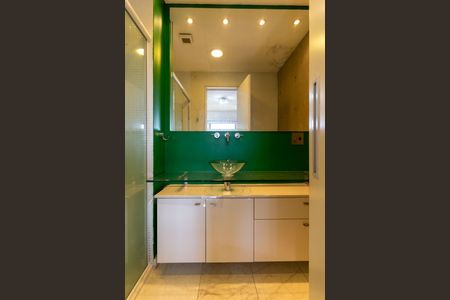 Apartamento para alugar com 70m², 1 quarto e 2 vagasBanheiro Social