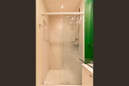 Apartamento para alugar com 70m², 1 quarto e 2 vagasBanheiro Social