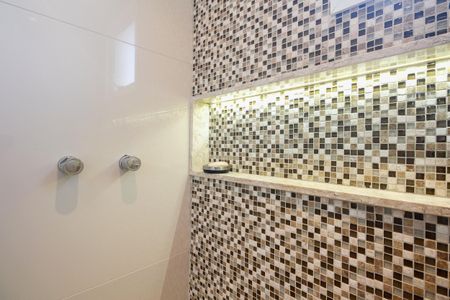 Apartamento à venda com 242m², 3 quartos e 4 vagas Apartamento à venda com 242m², 3 quartos e 4 vagasSuíte 3 - Banheiro