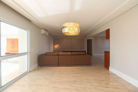 Apartamento à venda com 242m², 3 quartos e 4 vagas Apartamento à venda com 242m², 3 quartos e 4 vagasSala