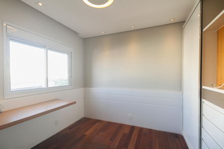 Apartamento à venda com 242m², 3 quartos e 4 vagas Apartamento à venda com 242m², 3 quartos e 4 vagasSuíte 3