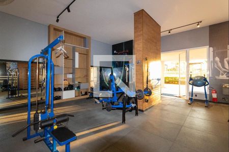 Apartamento à venda com 242m², 3 quartos e 4 vagas Apartamento à venda com 242m², 3 quartos e 4 vagasCondomínio - Academia