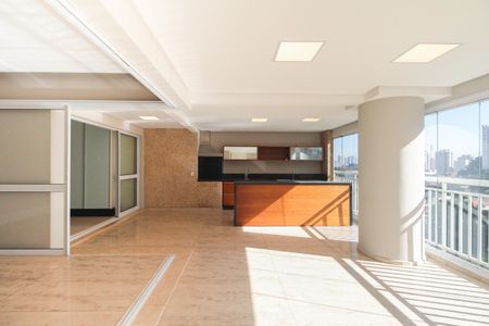 Apartamento à venda com 242m², 3 quartos e 4 vagas Apartamento à venda com 242m², 3 quartos e 4 vagasVaranda Gourmet