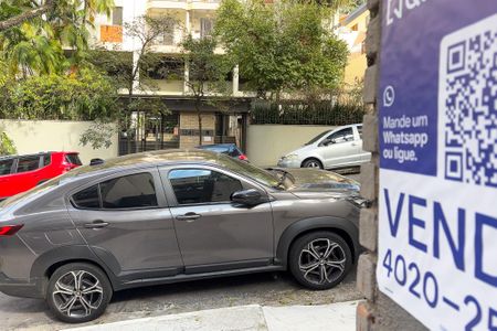 Studio à venda com 26m², 1 quarto e sem vaga Studio à venda com 26m², 1 quarto e sem vagaPlaca