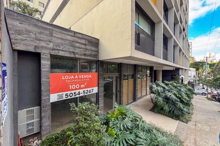 Studio à venda com 26m², 1 quarto e sem vaga Studio à venda com 26m², 1 quarto e sem vagaFachada