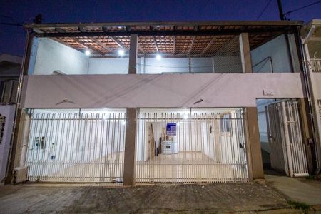 Casa para alugar com 170m², 3 quartos e 1 vagaFachada