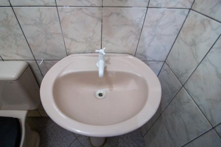 Casa para alugar com 170m², 3 quartos e 1 vagaBanheiro da Suíte 2 Fundos