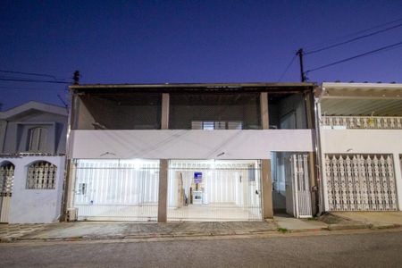 Casa para alugar com 170m², 3 quartos e 1 vagaFachada