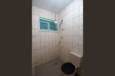 Casa para alugar com 170m², 3 quartos e 1 vagaBanheiro da Suíte 2 Fundos