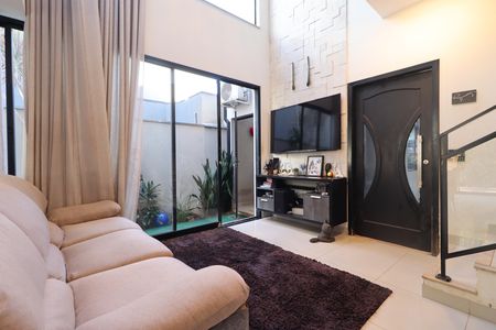 Casa de condomínio para alugar com 197m², 3 quartos e 3 vagasSala