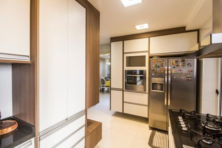 Apartamento para alugar com 232m², 3 quartos e 3 vagasCozinha