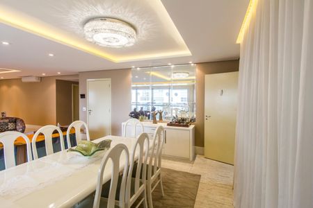 Apartamento para alugar com 232m², 3 quartos e 3 vagasSala de Jantar