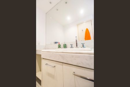 Apartamento para alugar com 232m², 3 quartos e 3 vagasBanheiro da Suíte 2