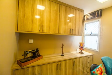 Apartamento para alugar com 232m², 3 quartos e 3 vagasEscritório